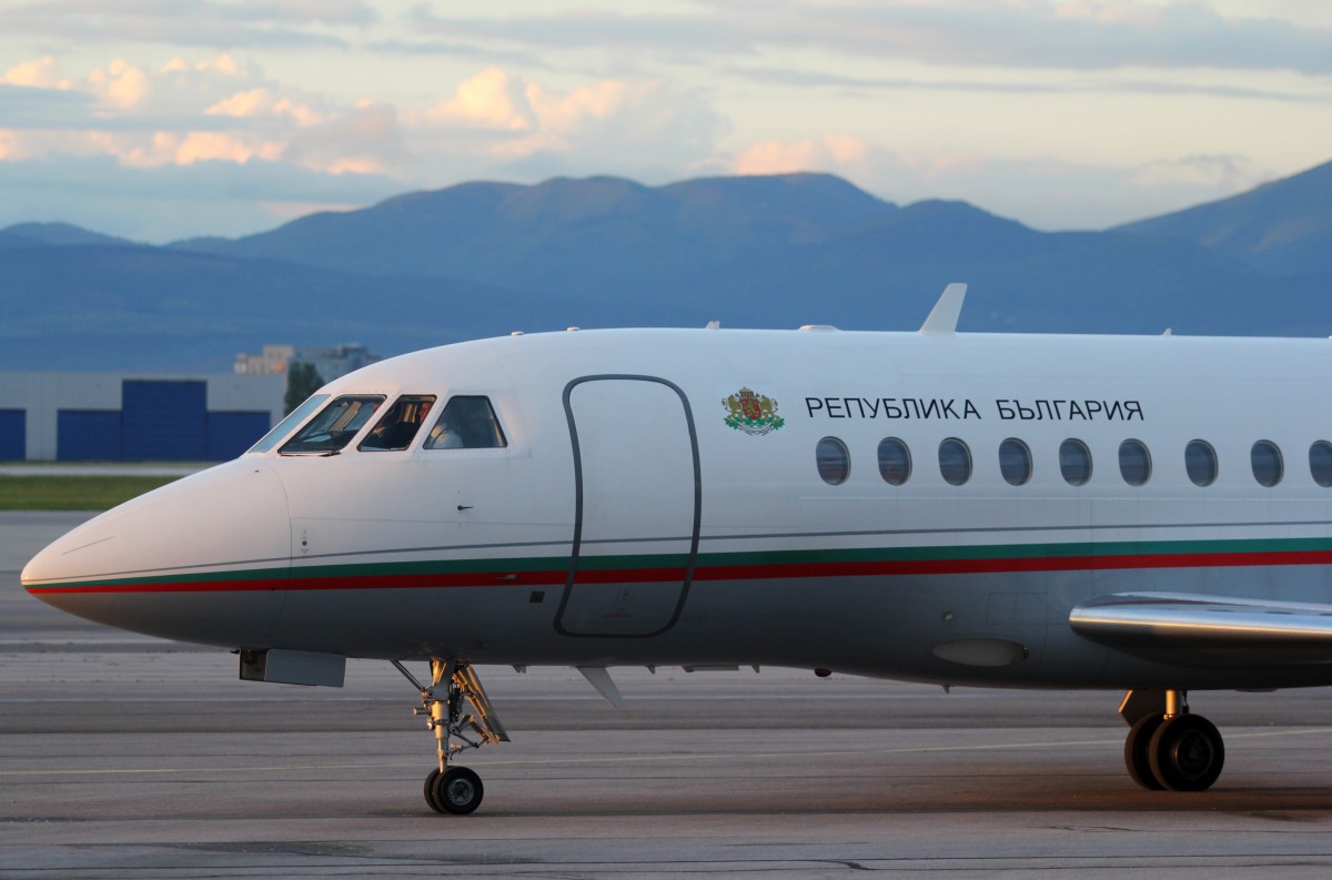 Фалкон-Борисов-правителствен-самолет