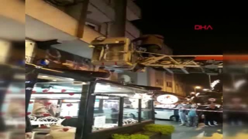 71C0E3EE-7F0A-4404-A2CB-2F695D978070