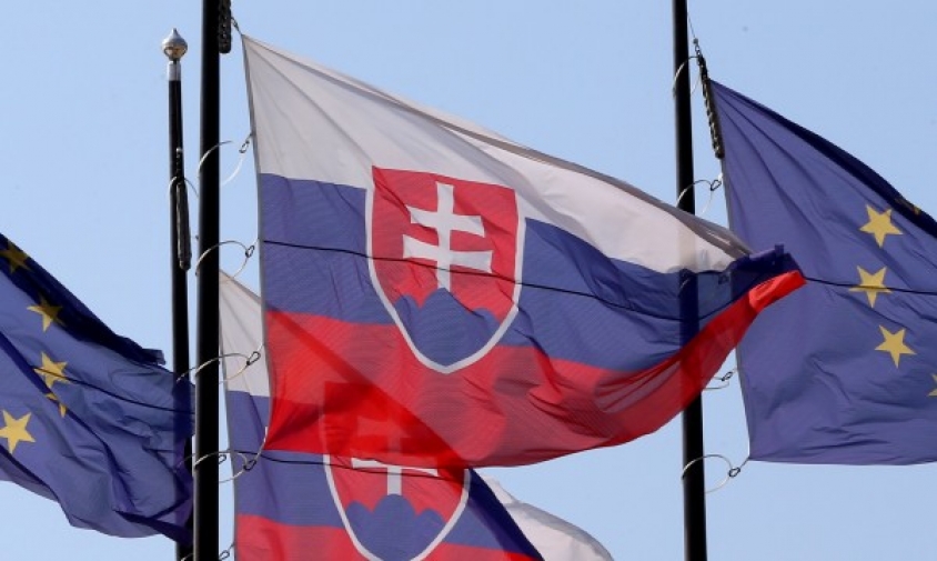 2C20CE20-3E14-41DE-882F-3B21CE22EBFE