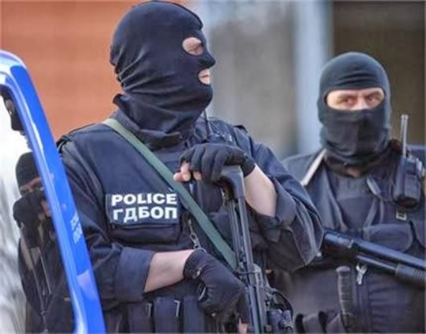 d666c0e802629ffd9b4646dc7bbc06b6_XL