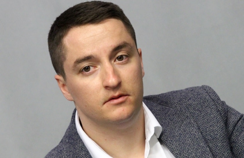 A7A6A95B-FE6B-41BC-9F27-3A4CC22DD0EC