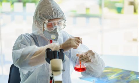 italia-s-antirekord-40-902-novi-sluchai-na-covid-19-1