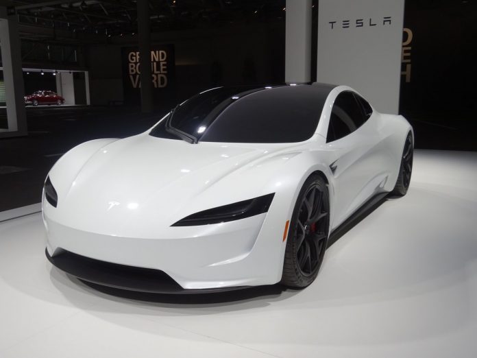 2020-tesla-roadster-ii-makes-european-debut-in-switzerland-128392_1-696x522