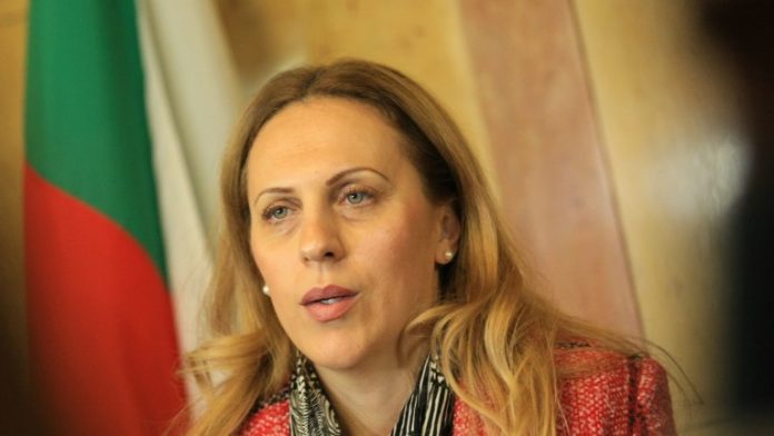 mariya-nikolova-696x392