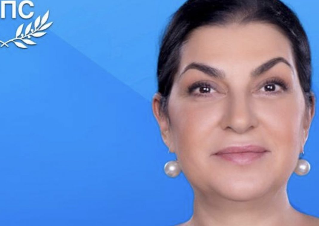 E2A13DF3-616B-4149-8419-D9B75CD647B8