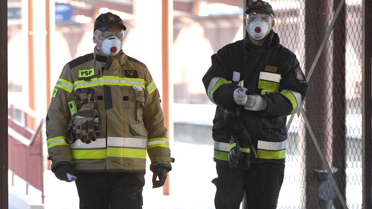 Sanitary control on the Polish-Ukrainian railway border in Przemysl