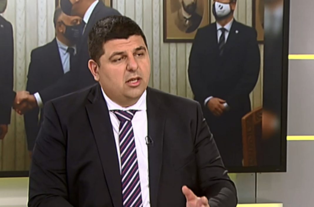 14D7E84B-6C2E-468E-927B-83FCEFE56980