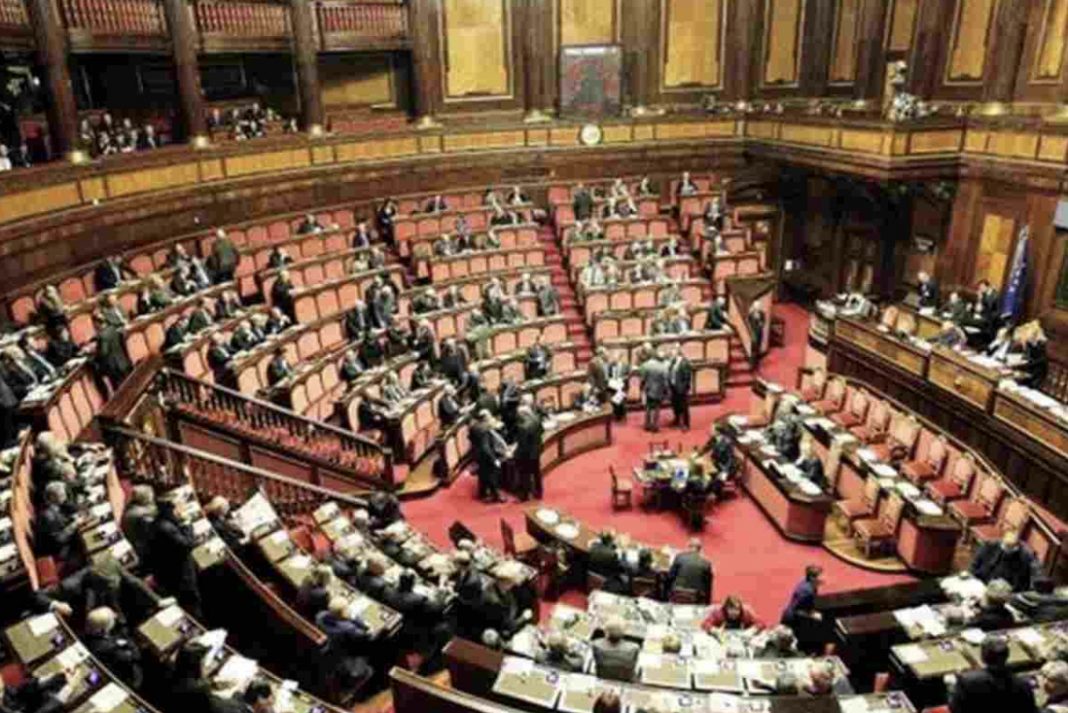 2746D598-C956-4F04-B01E-3E3B730D8B92