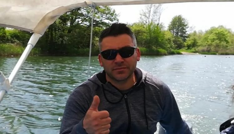 8FFCCC40-55E7-43D9-9B73-B6FDDA2899D6