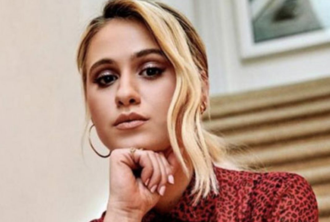 DC919424-583E-4C8B-BD82-E29EC152E6EA