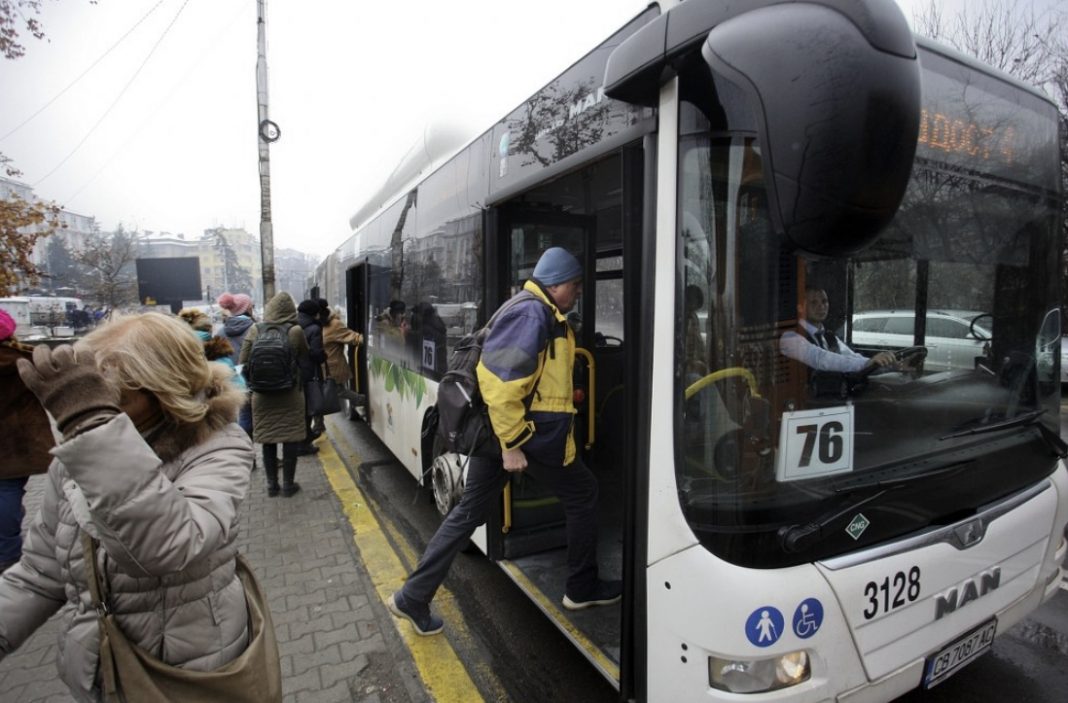 DFB11BC2-DFFA-40F3-BE41-6EDD6FACFB3E