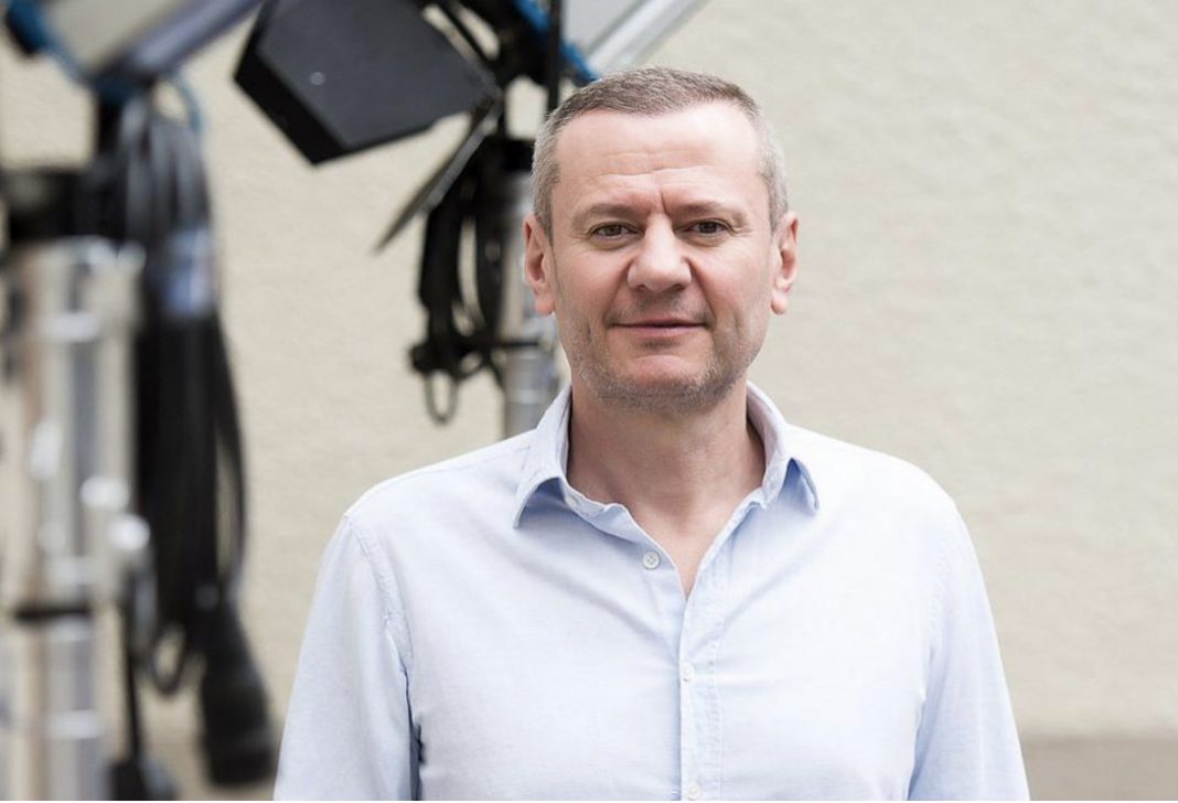 F1E16023-95B8-4E75-BBF9-E6D6819CC514