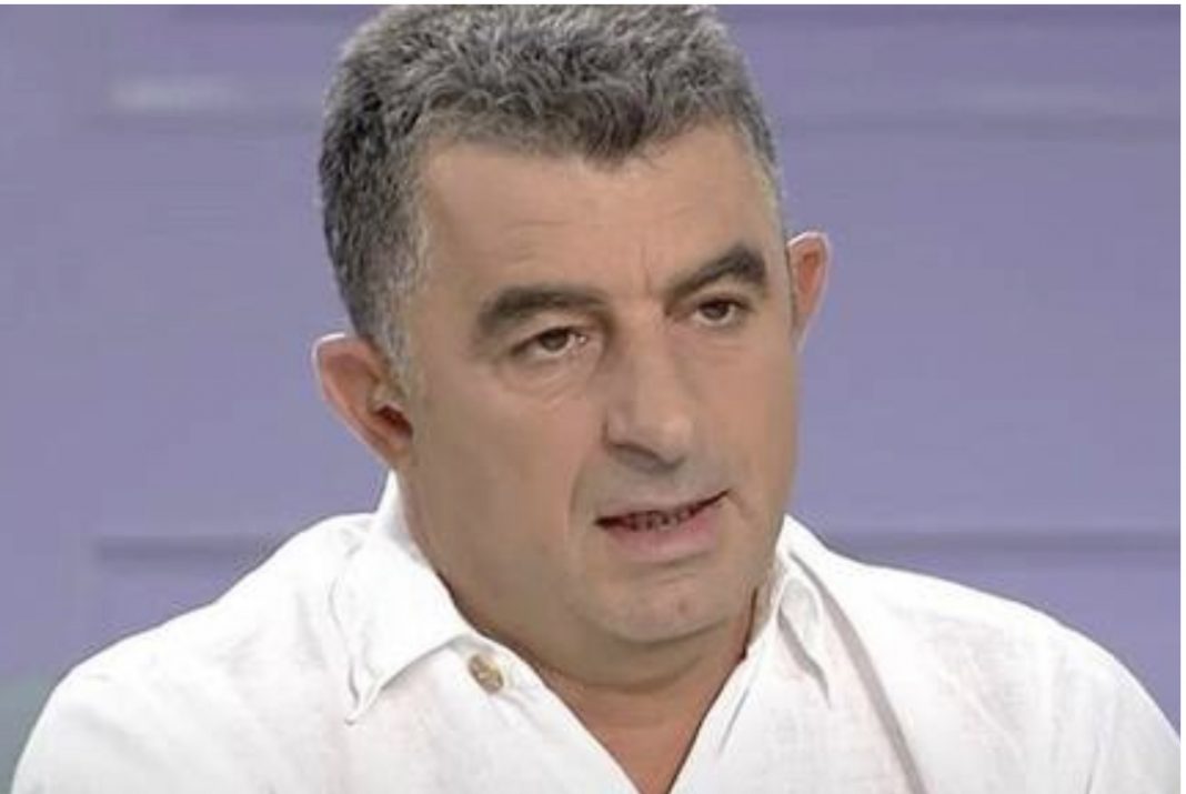 FE451994-7D32-4147-837C-4D02EA49B176