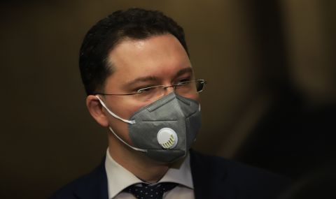 radev-vrachva-mandat-za-sastavane-na-kabinet-na-gerb-sds-1