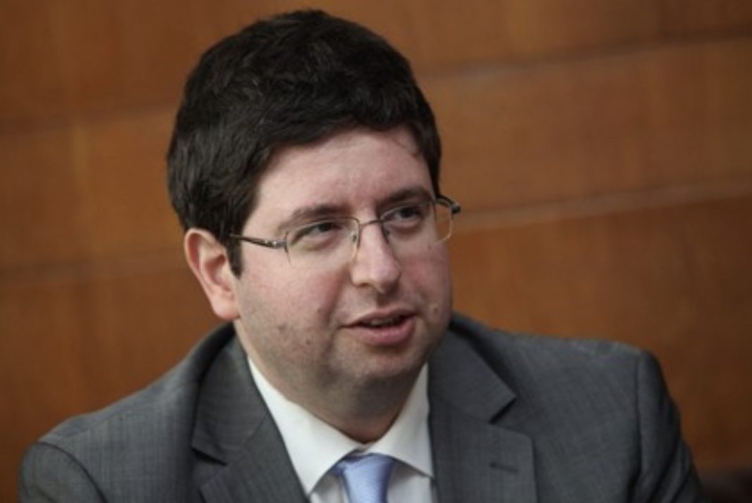 5603E42B-FE0E-4A4A-A566-7C0D7538250B