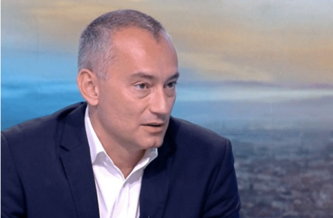 9399ABFE-94CF-4290-A571-4D8BB723BD17