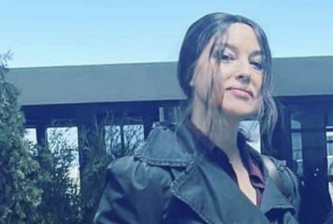 AA7167F8-686B-4236-9A3B-C097DF9DB1C3