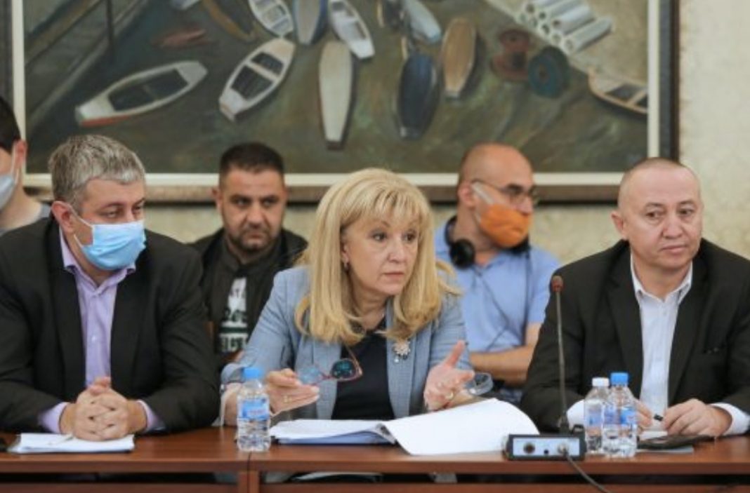 B34FFA25-180C-44EA-80E1-92E8811E642C