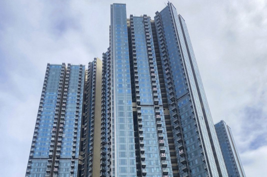 B36B6AC8-7A3E-4ACC-AC53-40E9751E415F