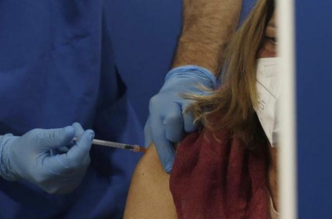 B8B5204E-E99C-4899-A057-2A7E346EF271