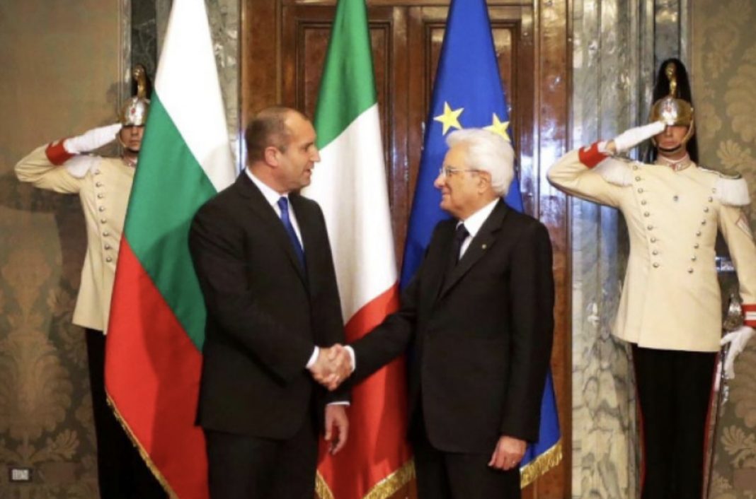 C72FD069-FDE3-4136-9C43-324AE553ED1D