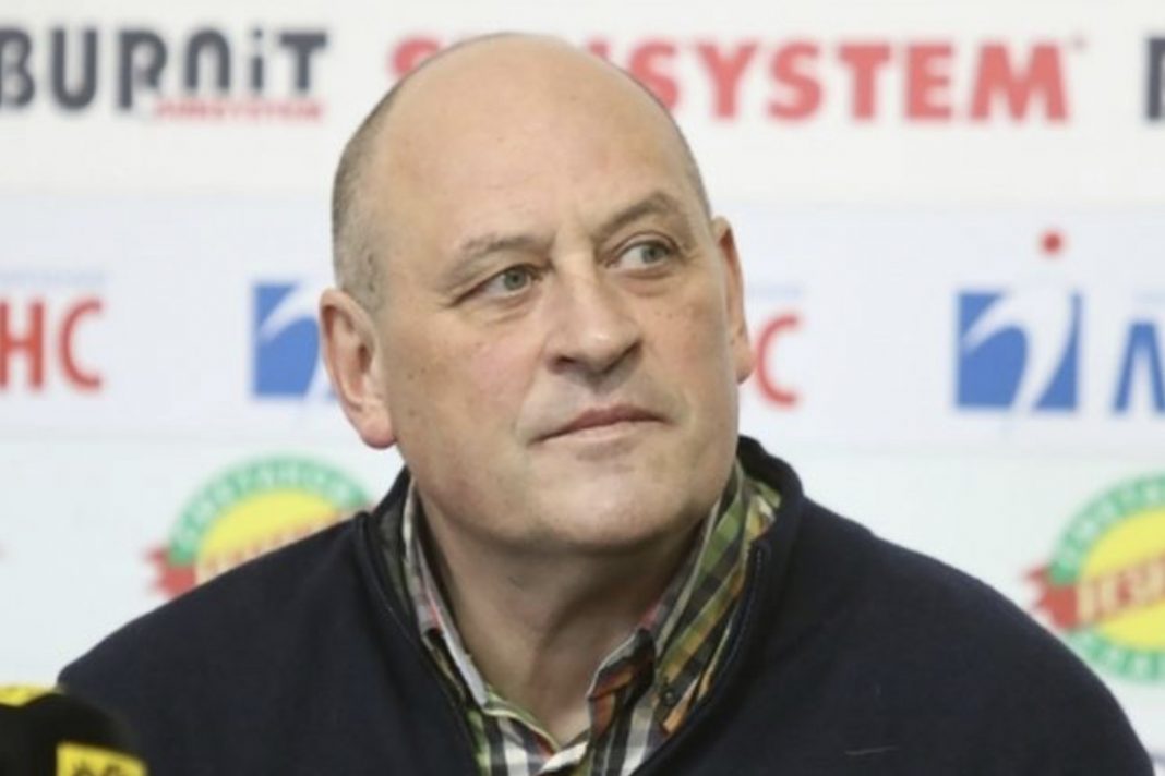 D350675F-826C-4718-A89E-59EC9AB0E58D