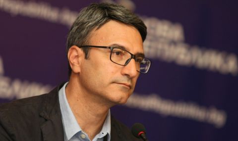 traicho-traikov-slujebnoto-pravitelstvo-e-kato-aice-s-igrachka-1