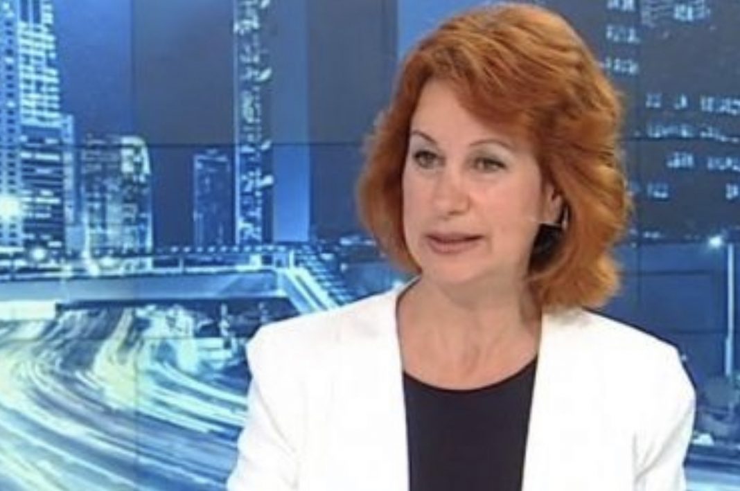 0528BA00-5EDF-4264-8D30-407E1440245C