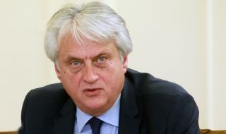 677FDB63-F056-466B-9A57-B179815215B1