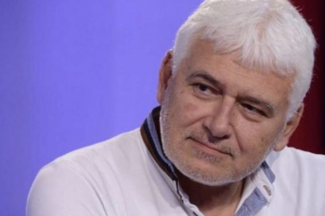 72EA76F6-7E86-4227-B83C-E90BBD94E1D6