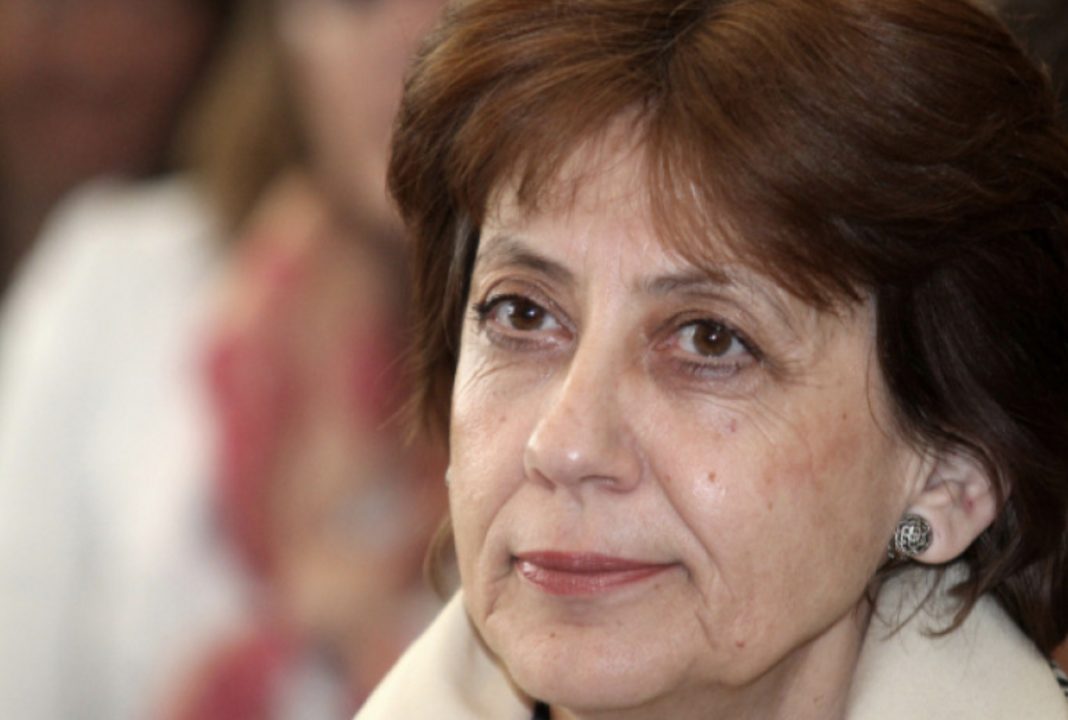 FCAFB4F7-E3A7-4FE5-ACC5-3B93A7F67691