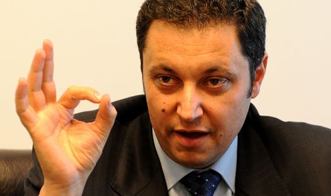 -ane-anev-se-opravdava-za-razsledvaneto-na-akf-1