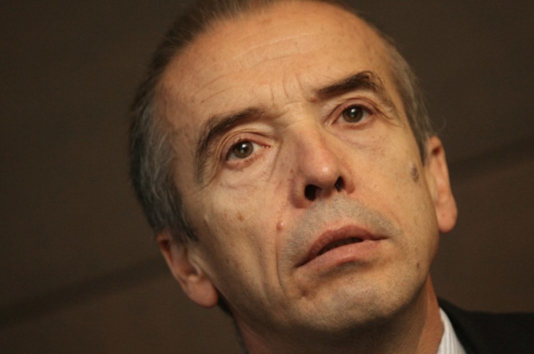 6E85EF69-CB53-45AE-A85C-941B48E9C8C6