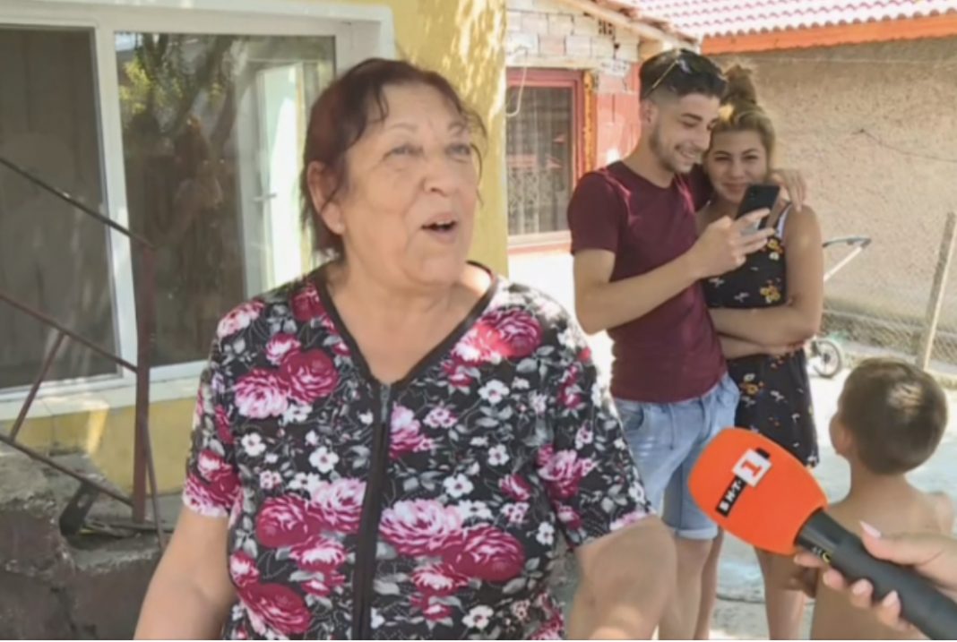 E1F973FB-083B-4F5D-851F-F154716E0254