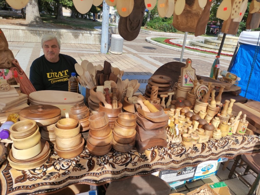 b8d521ef2182a3aa07344c4230605126