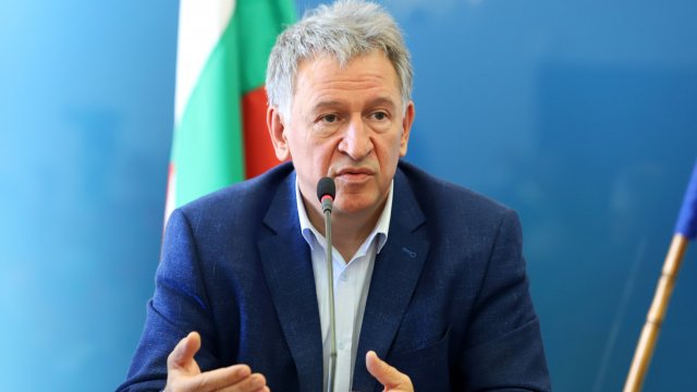 db644a1bf955c05a1a0d3c6e319740fc-8716197