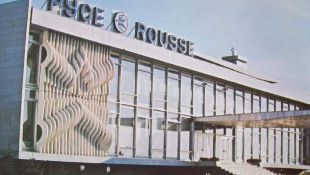 prevrashtat-tova-balgarsko-letishte-v-kulturno-nasledstvo-na-modernizma-1