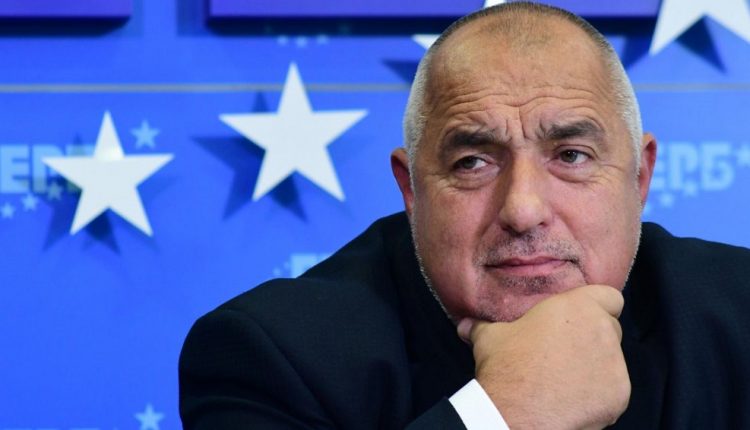 баце-стиснат-750x430