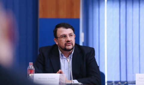 nastimir-ananiev-podkrepame-stefan-anev-1