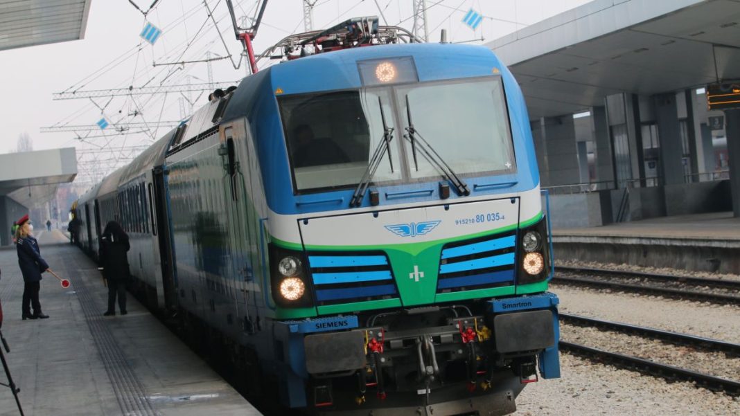 predstavat-reformata-v-bdj-v-parlamenta-1