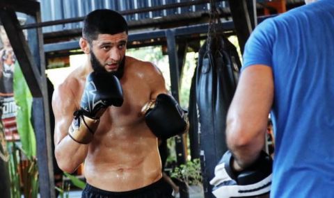 video-dokazva-zashto-vsichki-v-ufc-se-strahuvat-ot-hamzat-chimaev-video-1