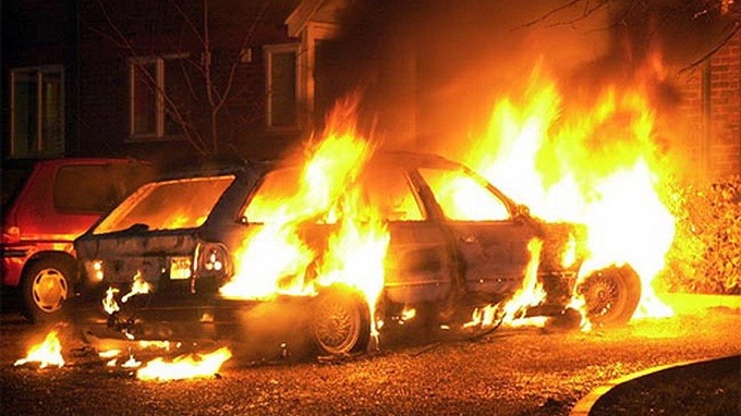 aa922b9ecd8187e046386e8f2f592627