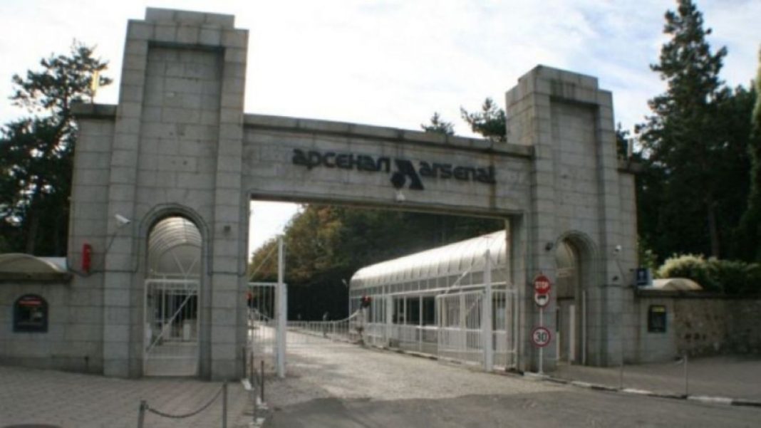 padat-protivoepidemichnite-merki-v-zavod-arsenal-1