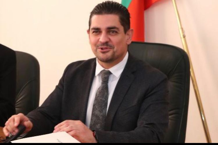 ed5d0753-a499-4542-9c98-71aeaa022894