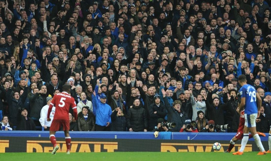 fenove-na-evertan-sa-izpochupili-chast-ot-anfiild-snimki-1