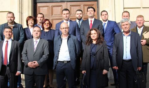 obshtinari-socialisti-skochiha-sreshtu-krashtavaneto-na-novi-ploshtadi-v-sofia-1