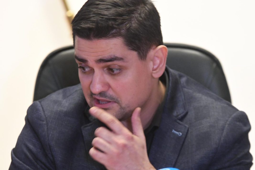 payimage-517045-1280x853