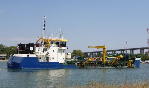 jurnalist-razkri-podrobnosti-za-udalbochavaneto-na-varnenskoto-pristanishte-1