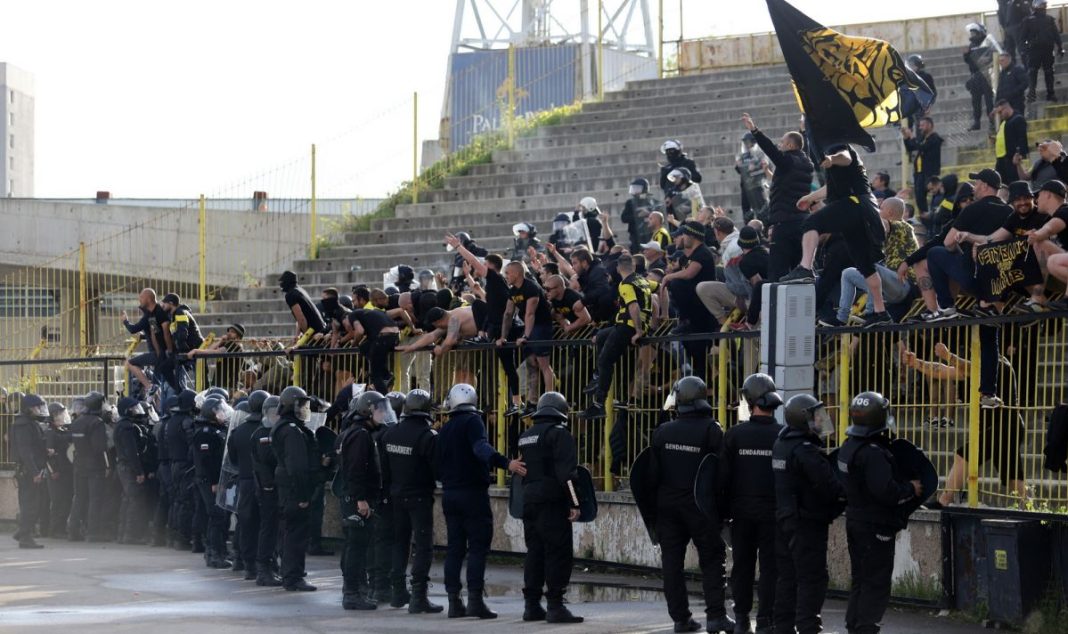 nakazanieto-nama-da-spre-fenovete-na-botev-pd-sreshtu-shampionite-1