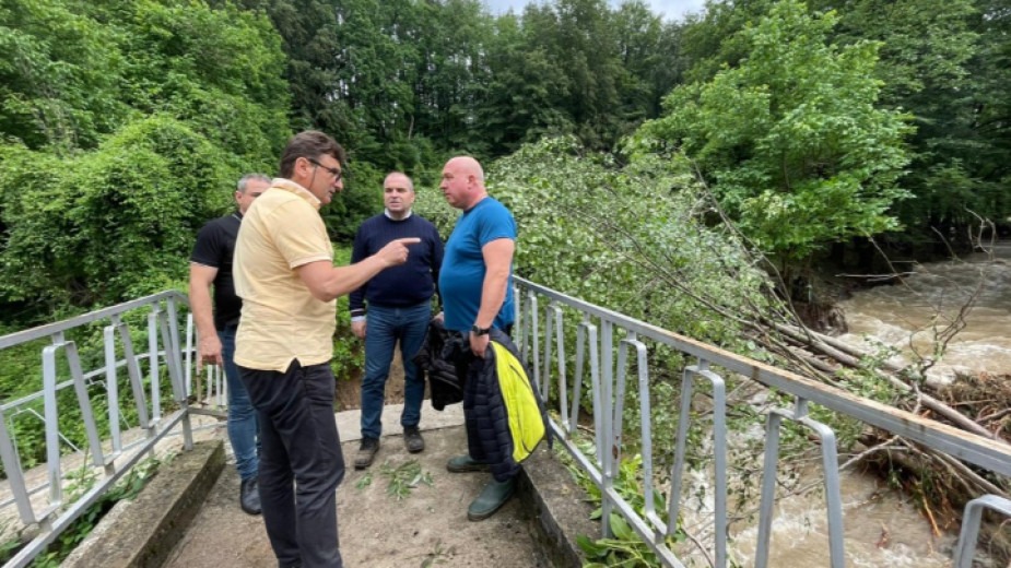 180eb0e928bf6974846efa76eb52572c